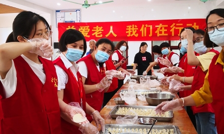 關(guān)愛老人送溫暖活動(dòng)